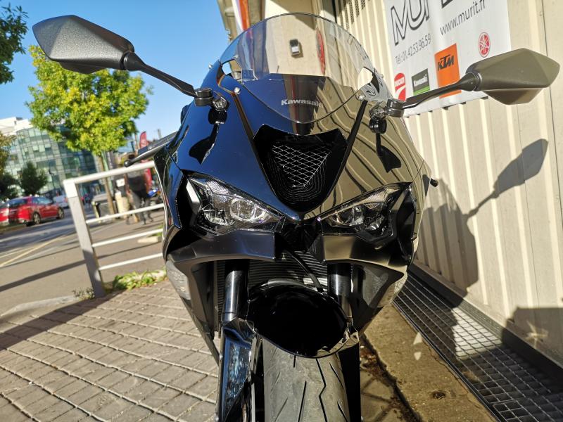 KAWASAKI ZX-6R 636