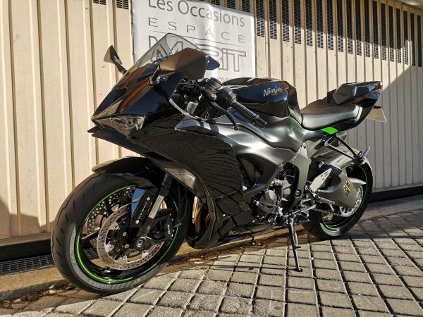 KAWASAKI ZX-6R 636