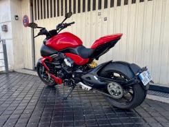 DUCATI DIAVEL V4