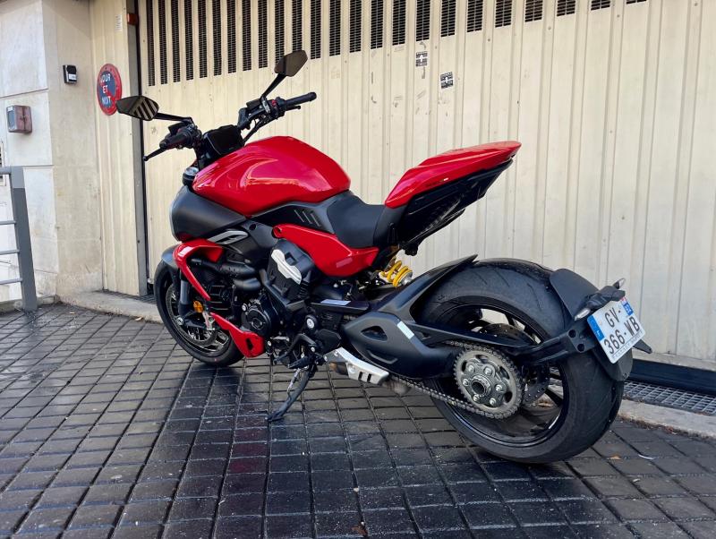DUCATI DIAVEL V4