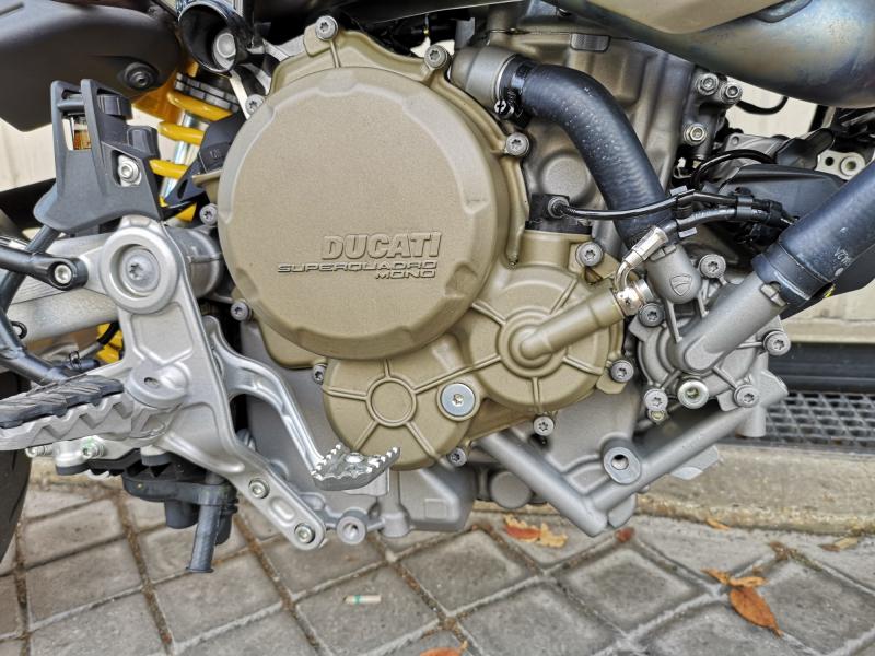 DUCATI HYPERMOTARD 698 RVE