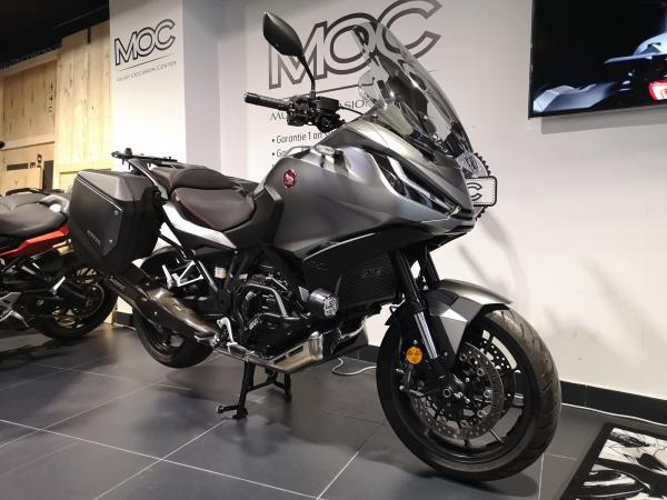 HONDA NT 1100 DCT AKRAPOVIC