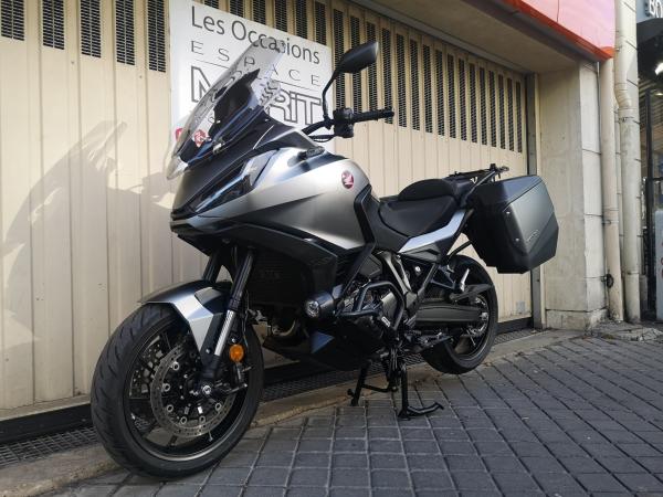 HONDA NT 1100 DCT AKRAPOVIC