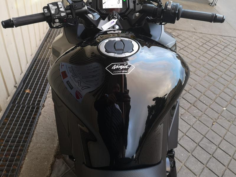 KAWASAKI NINJA 1100 SX SE
