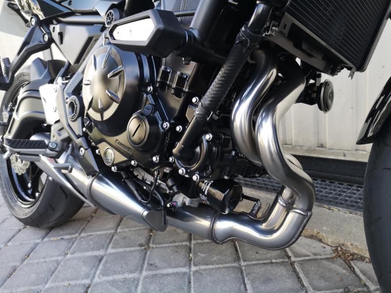 KAWASAKI Z650 