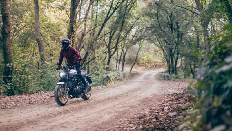 YAMAHA XSR 700 LEGACY 35kw