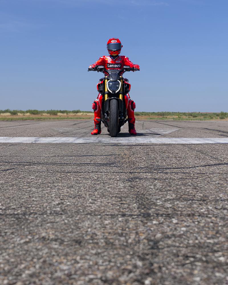 DUCATI Diavel V4 RS