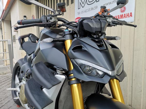 DUCATI STREETFIGHTER V4S 
