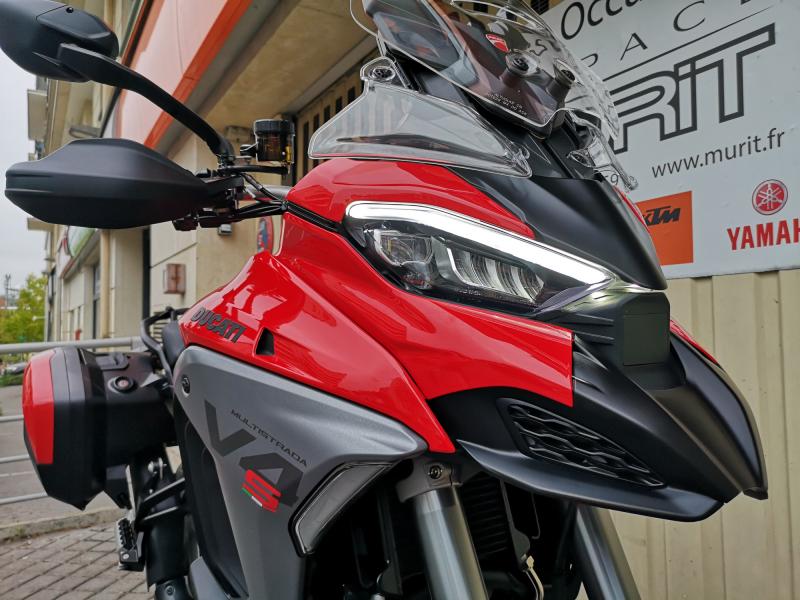 DUCATI MULTISTRADA V4 S SPORT TRAVEL RADAR 