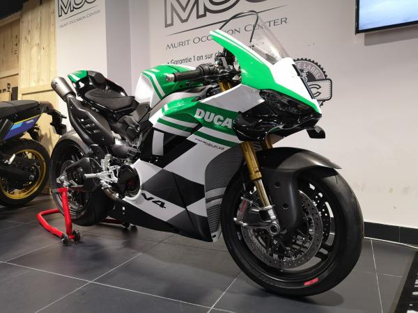 DUCATI PANIGALE V4 TRICOLORE SERIE NUMEROTEE 