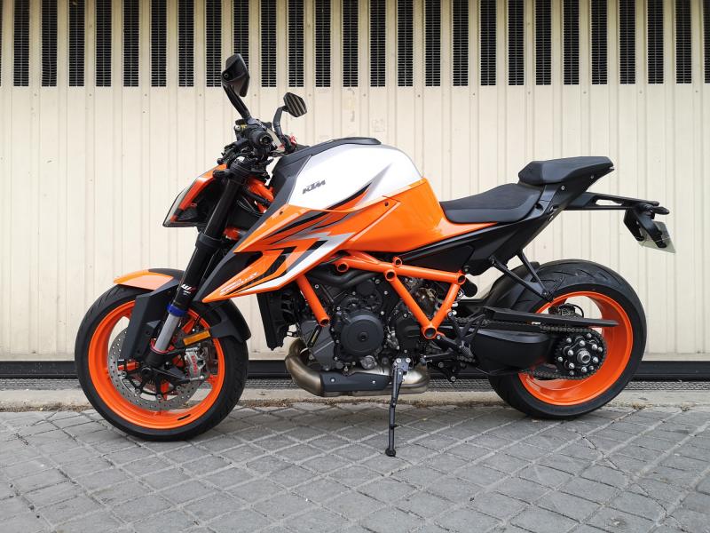 KTM 1290 SUPER DUKE R EVO