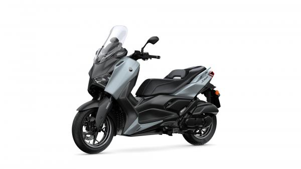 YAMAHA XMAX 125 TECH MAX +