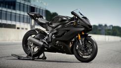 YAMAHA YZF-R6 RACE