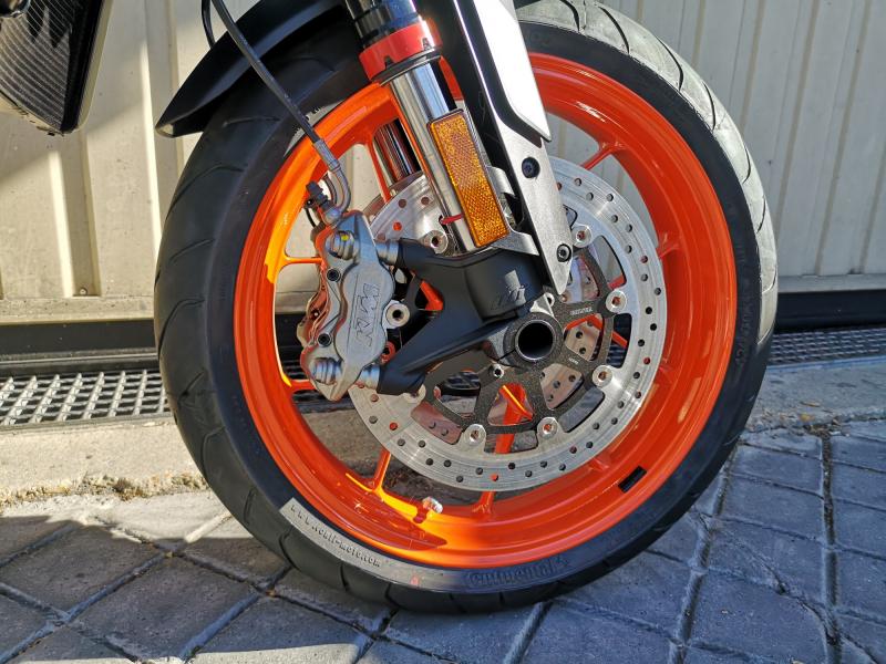 KTM 890 DUKE GP