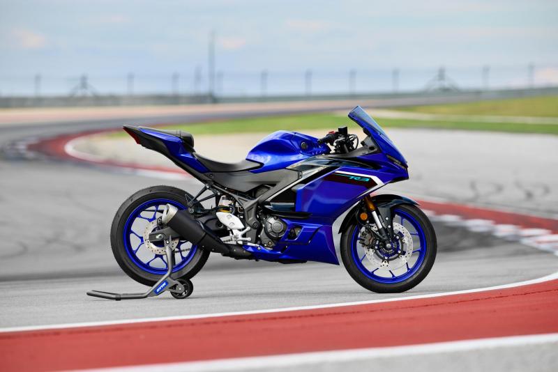 YAMAHA YZF-R3